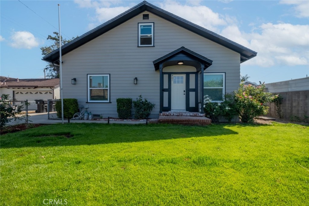 1409 4th Street