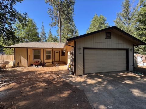 Photo of 16681 Cobb Blvd Blvd, Cobb, CA 95426 (MLS # LC25187019) Photo of 16681 Cobb Blvd Blvd, Cobb, CA 95426 (MLS # LC25187019)