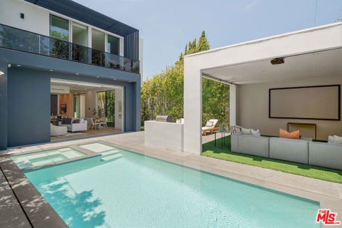 Photo of 436 Norwich Drive, West Hollywood, CA 90048 (MLS # 26853099)