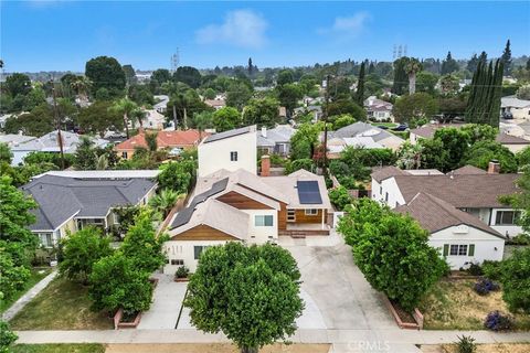8957 Amigo Avenue Northridge CA 91324