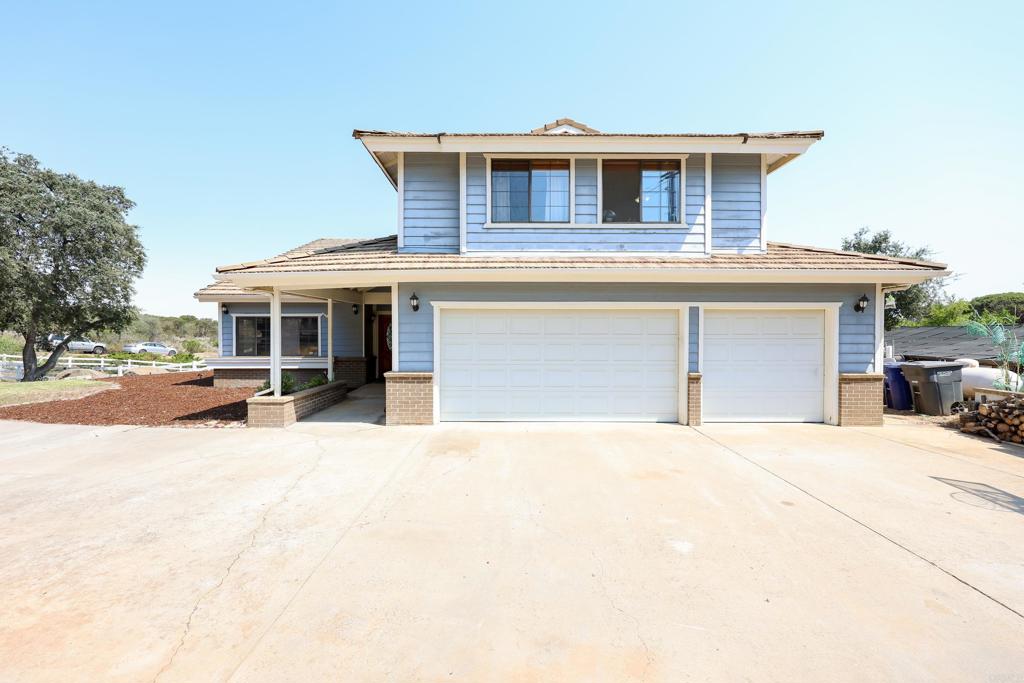 2129 Avenida Del Cielo