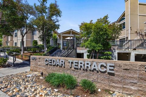 Photo of 2865 S Bascom Avenue #909, San Jose, CA 95124 (MLS # ML82045517)