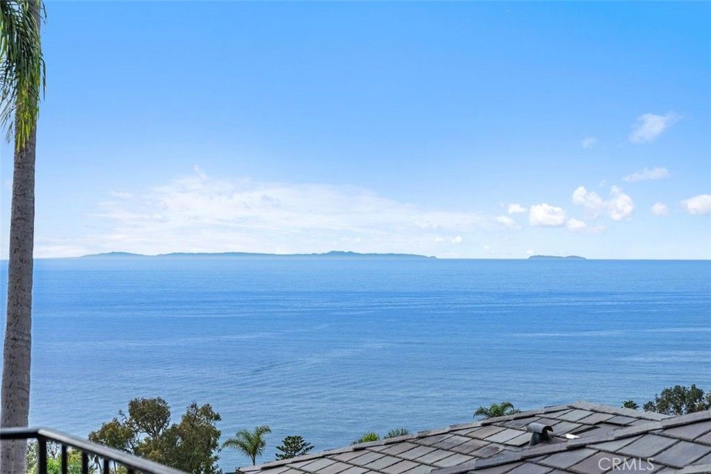 Photo of 2616 Queda Way, Laguna Beach, CA 92651 (MLS # OC25274768)