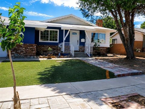 Photo of 44220 Kirkland AVE, Lancaster, CA 93535 (MLS # SR26159895)