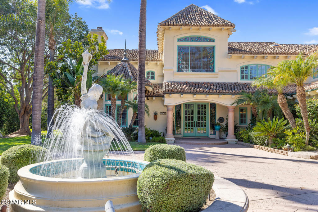 2857 Las Posas Circle