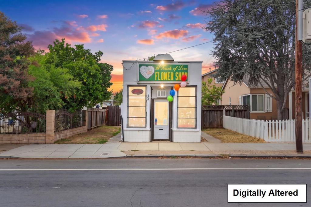 915 E Julian Street