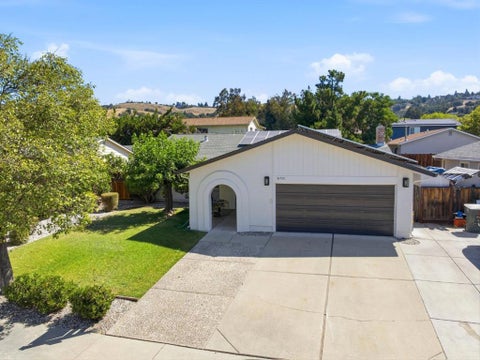 Photo of 16730 Sorrel Way, Morgan Hill, CA 95037 (MLS # ML82051020)
