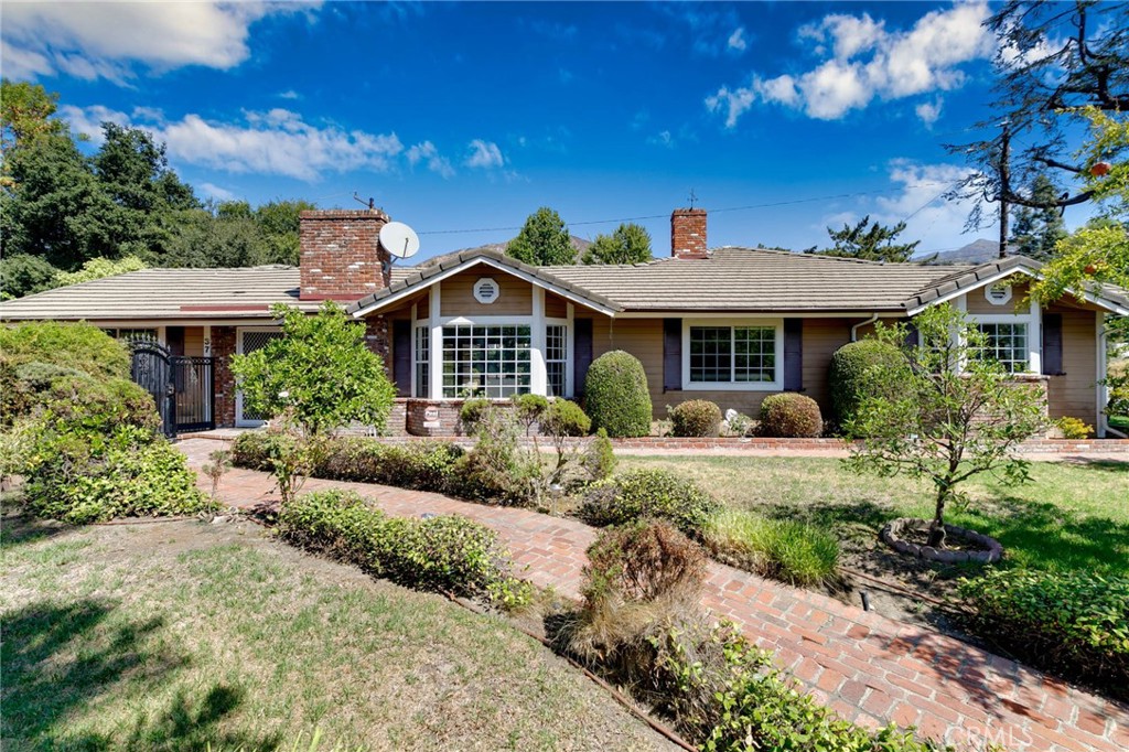 37 Sierra Madre Boulevard