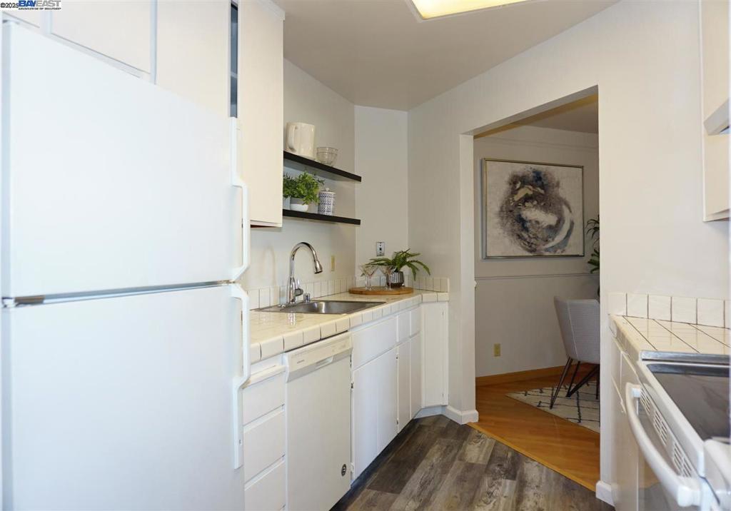 FREMONT - Residential