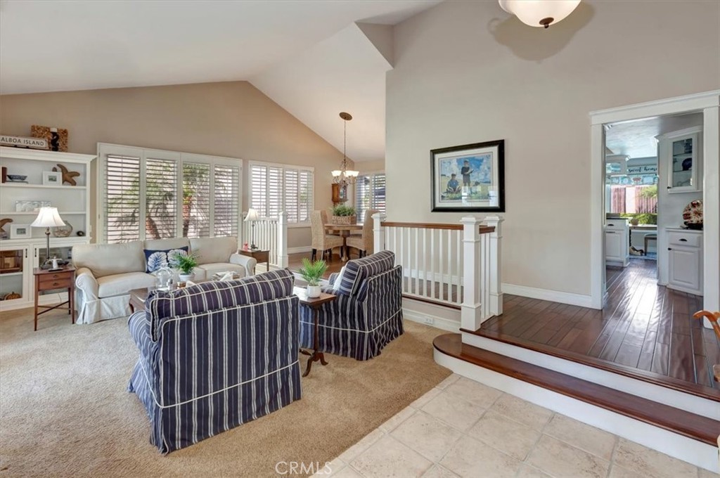 6 Deerwood E