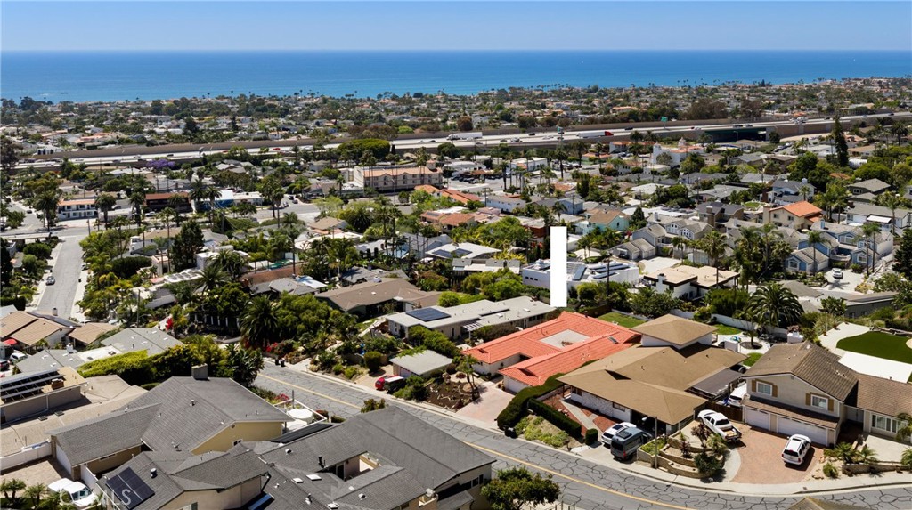 125 E Avenida Junipero