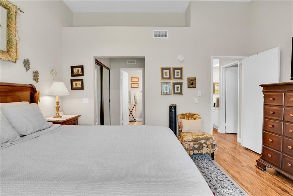 Indian Hill (INH) - Residential