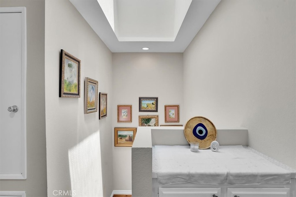 Indian Hill (INH) - Residential