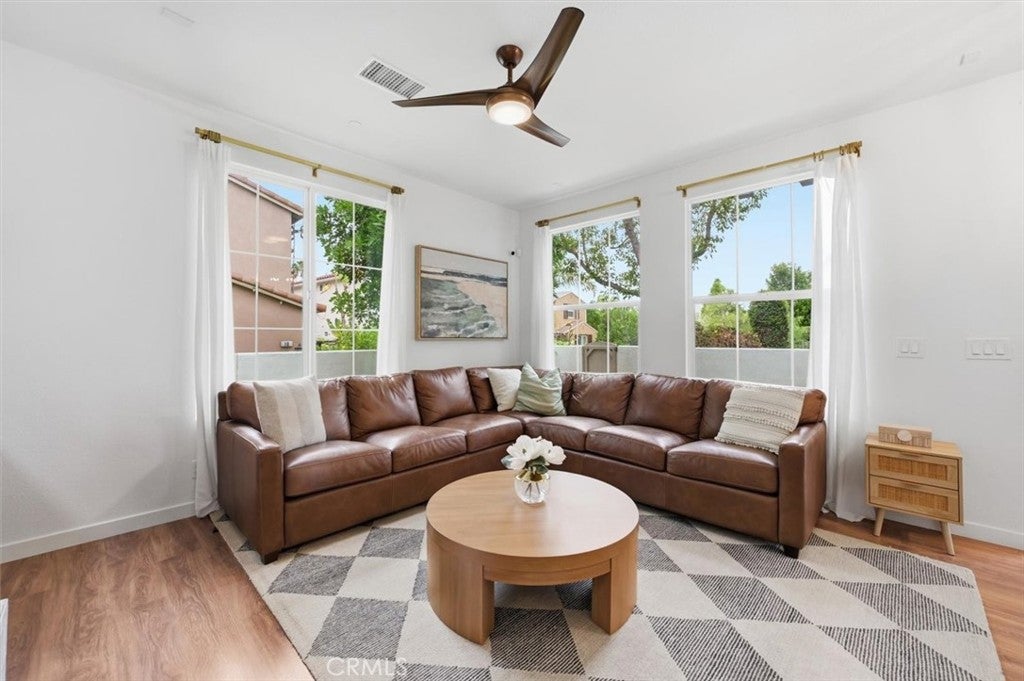 8 Snapdragon, Ladera Ranch CA 92694 - Photo 9
