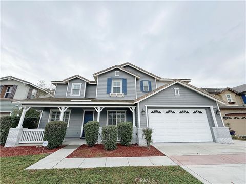 Photo of 12805 Golden Leaf Drive, Rancho Cucamonga, CA 91739 (MLS # CV26047327)