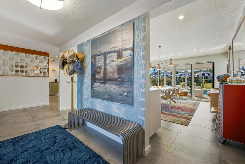 5337 E Lakeside Drive