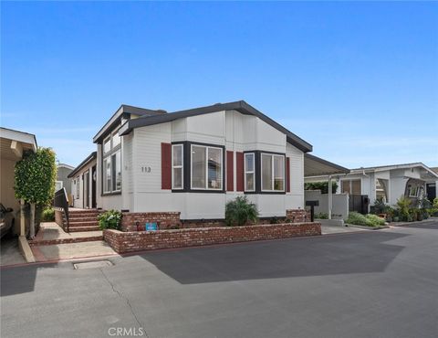 113 Yorktown Newport Beach CA 92660