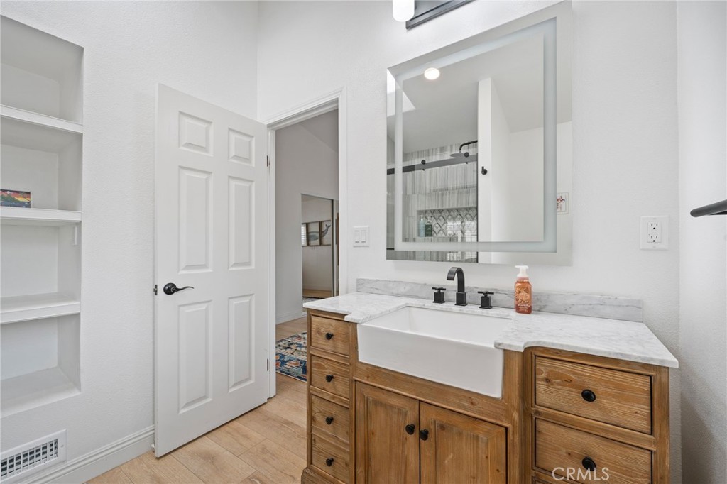 Bayside Village (BAYV) - Residential Lease