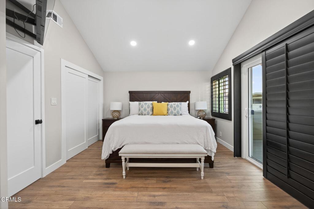 Pierpont/Ocean Front - 0276 - Residential