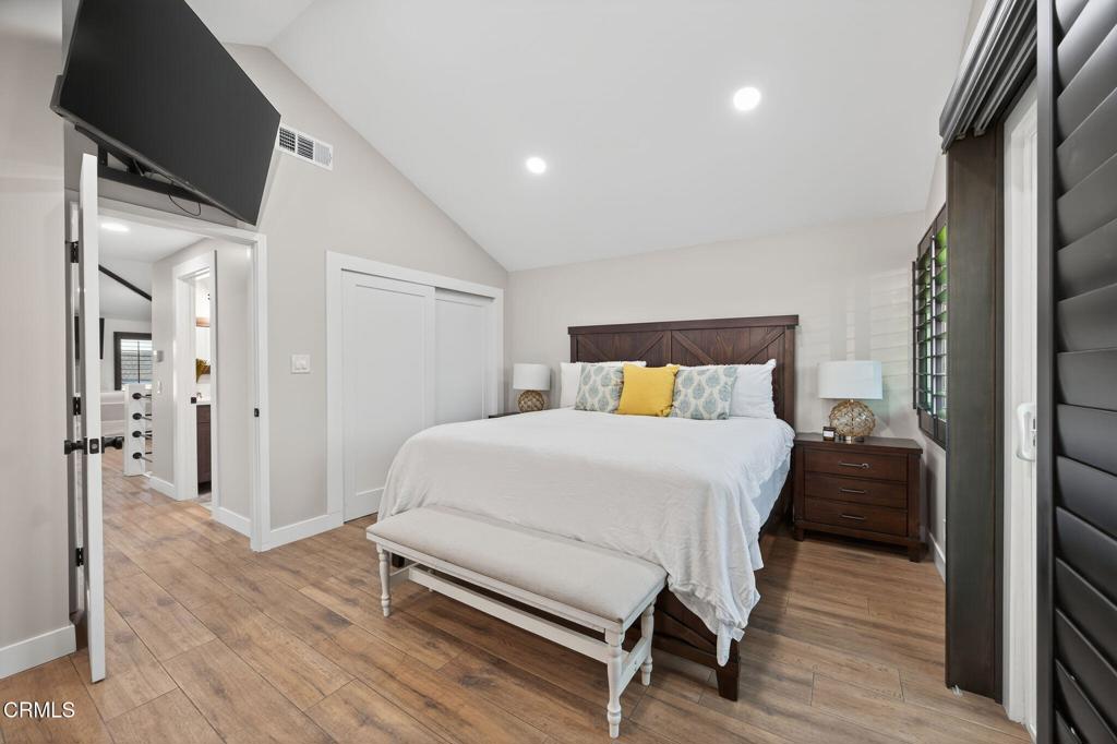 Pierpont/Ocean Front - 0276 - Residential