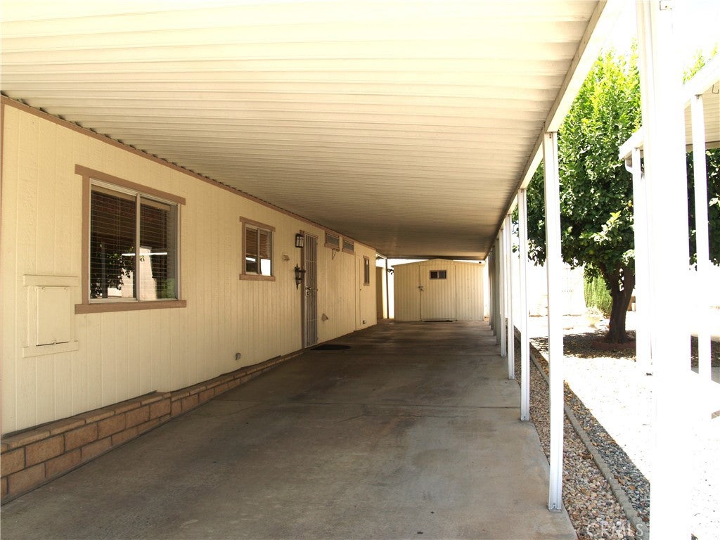 1010 Terrace 44