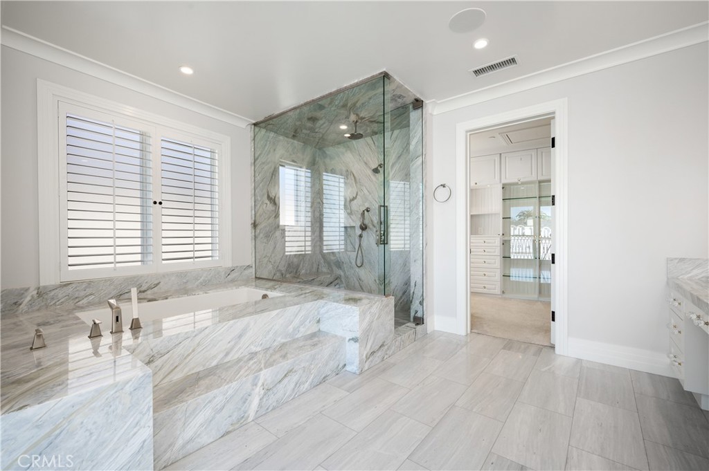 Linda Isle (LIND) - Residential Lease