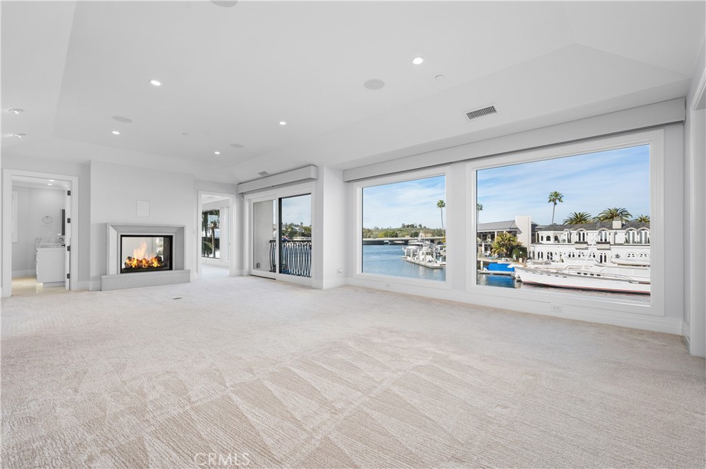 Linda Isle (LIND) - Residential Lease