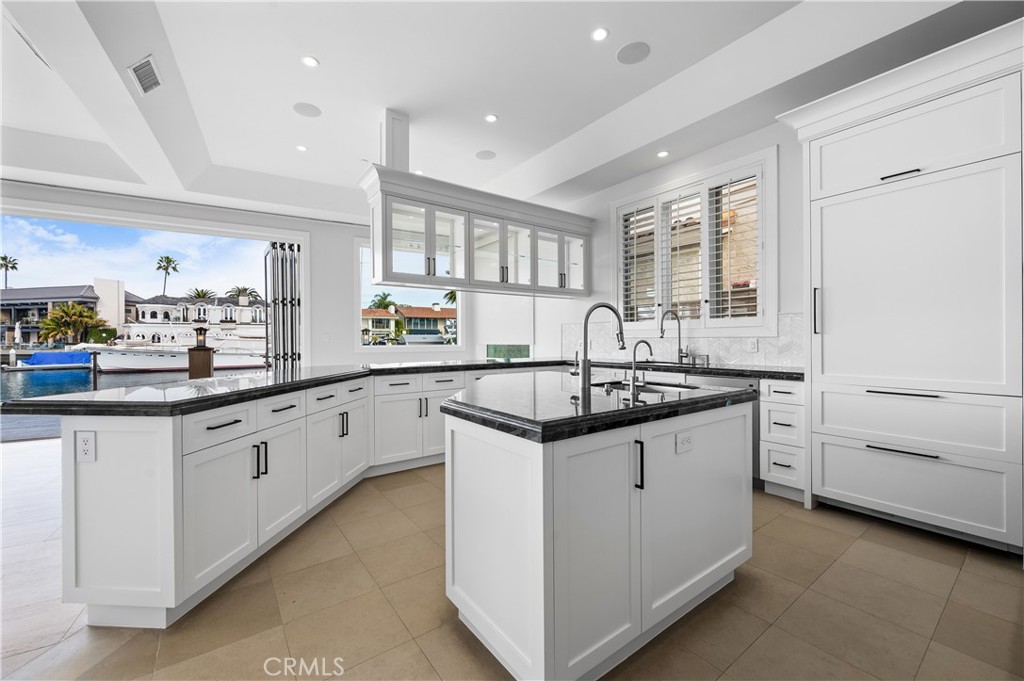 Linda Isle (LIND) - Residential Lease