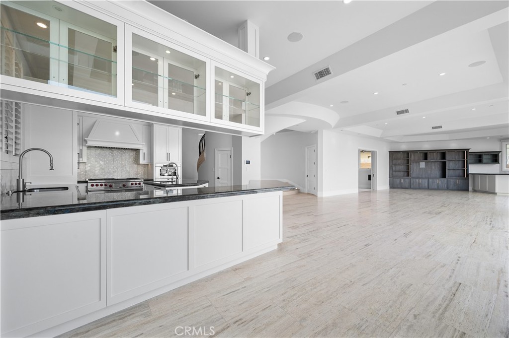 Linda Isle (LIND) - Residential Lease