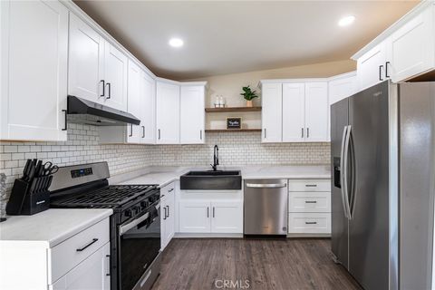 22947 Lucilla Road Apple Valley CA 92308