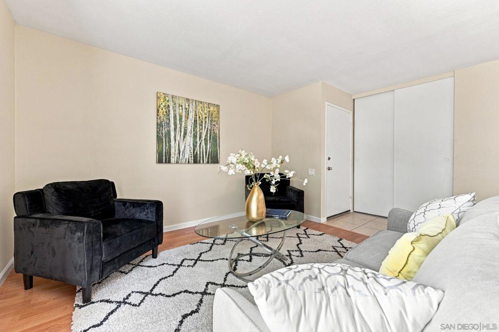 4064 Herfano Ave 251