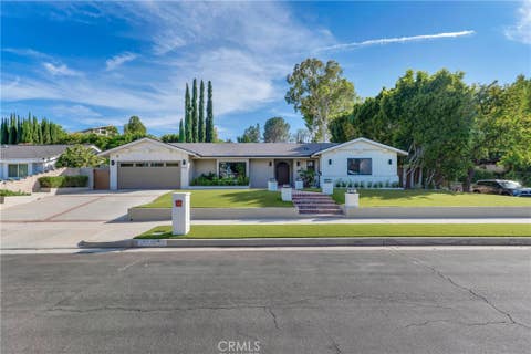 Photo of 19160 Olympia Street, Porter Ranch, CA 91326 (MLS # SR26183624)