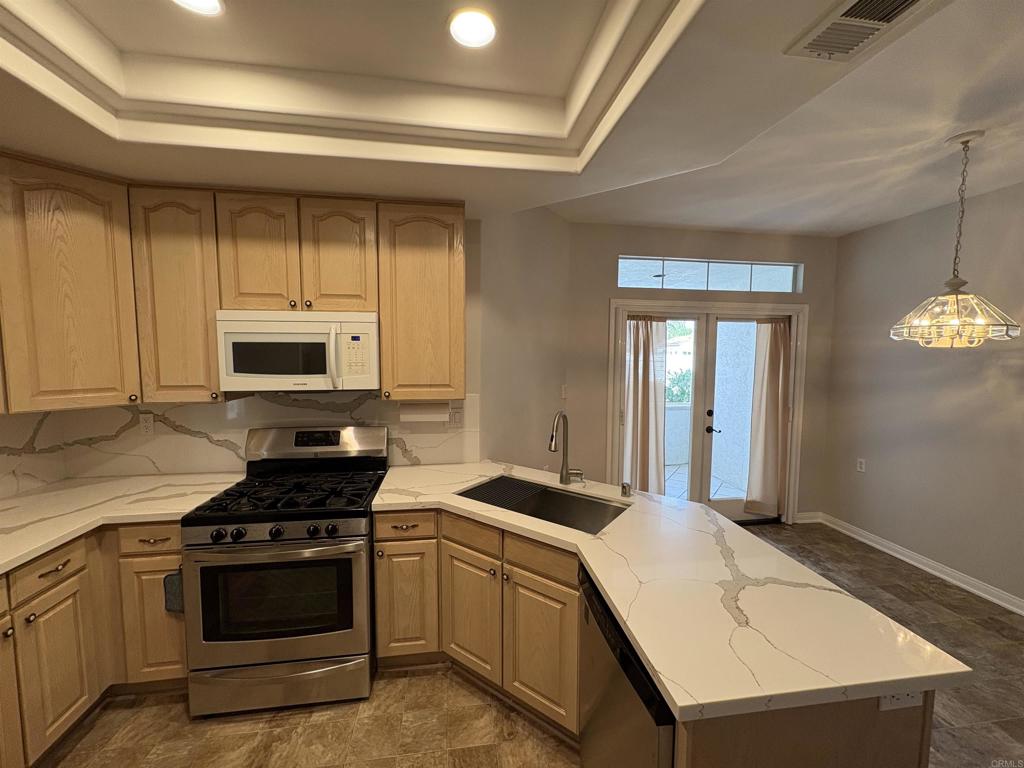 Rancho Del Oro (34024) - Residential