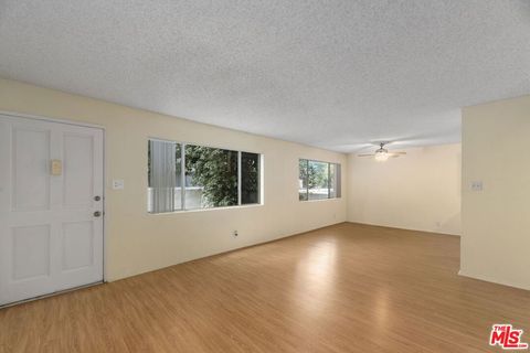 Tiny photo for 18555 Collins Street #C11, Tarzana, CA 91356 (MLS # 26742917)