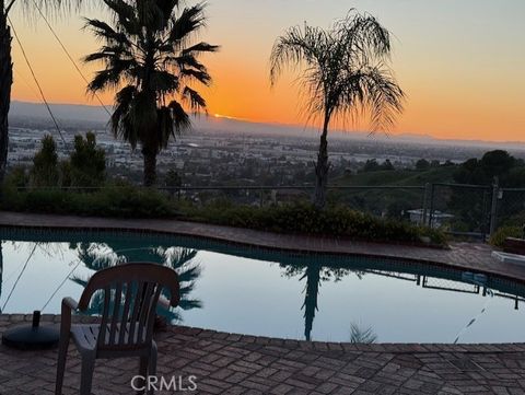 Photo of 3003 Mesa Verde Drive, Burbank, CA 91504 (MLS # BB26031135)