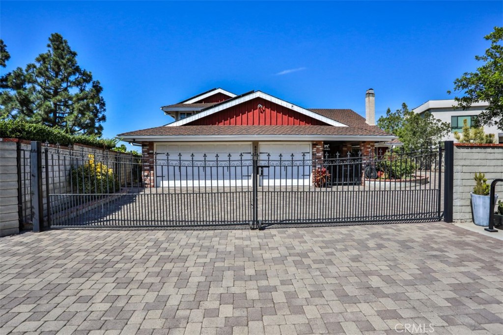 3003 Mesa Verde Drive