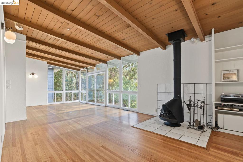 Undisclosed Address #41147204, Oakland CA 94619