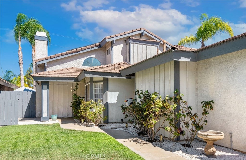 41441 Avenida De La Reina