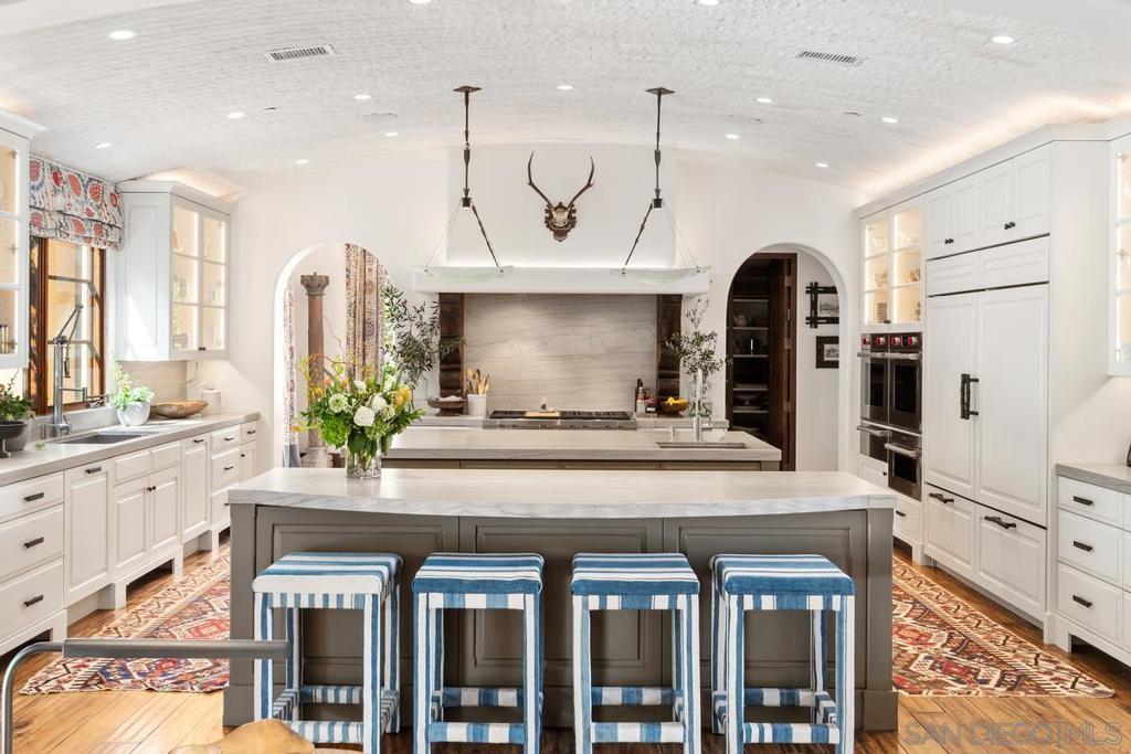 Rancho Santa Fe - Residential