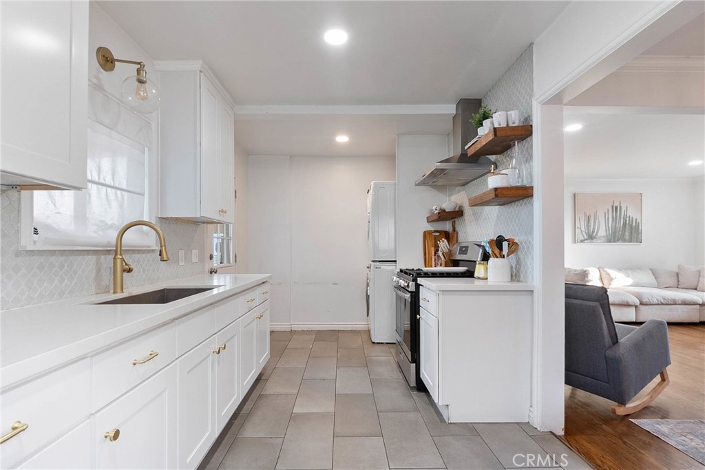 11005 Mines Boulevard