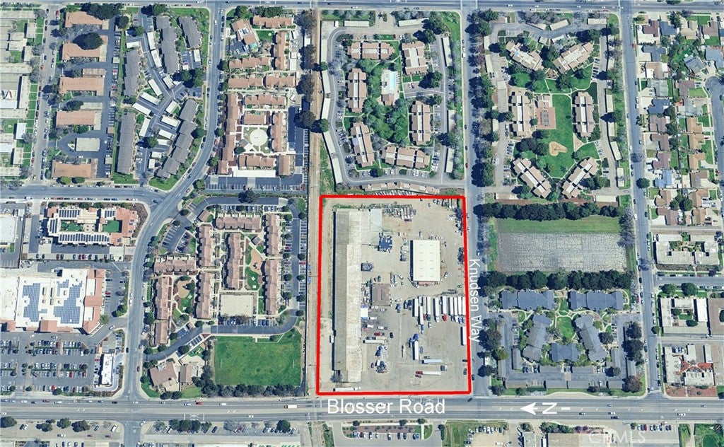 714 S Blosser Rd, Santa Maria, CA 93458
