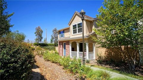 Photo of 28207 N Via Sonata DR, Valencia, CA 91354 (MLS # IG26097077)