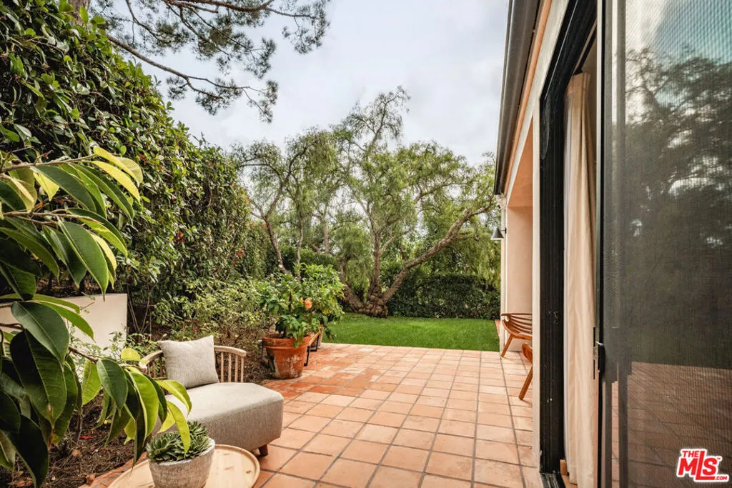 Santa Barbara, California 93108, United States, 3 Bedrooms Bedrooms, ,3 BathroomsBathrooms,Residential,Active,223810