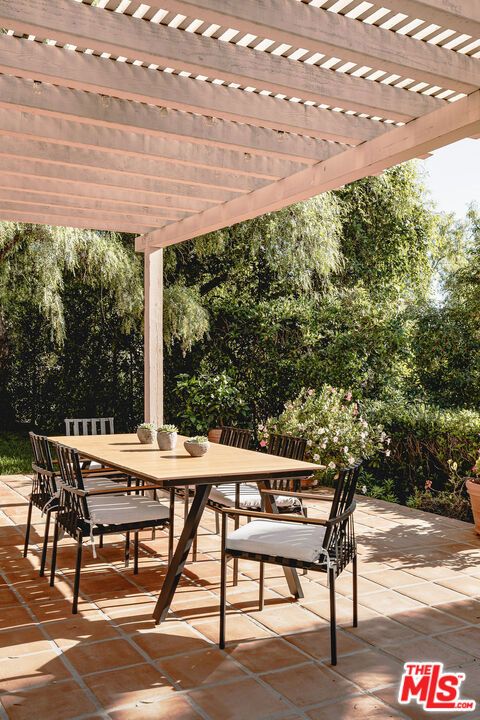 Tiny photo for 315 Calle Elegante, Santa Barbara, CA 93108 (MLS # 25602409)