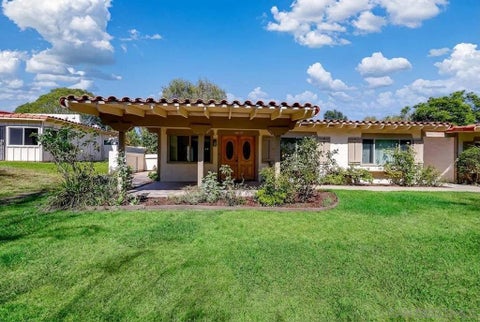 Photo of 16646 Orilla Dr Dr, San Diego, CA 92128 (MLS # 260015483SD)
