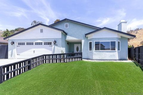 Photo of 7257 Latrobe CIR, San Diego, CA 92139 (MLS # 260013331SD)