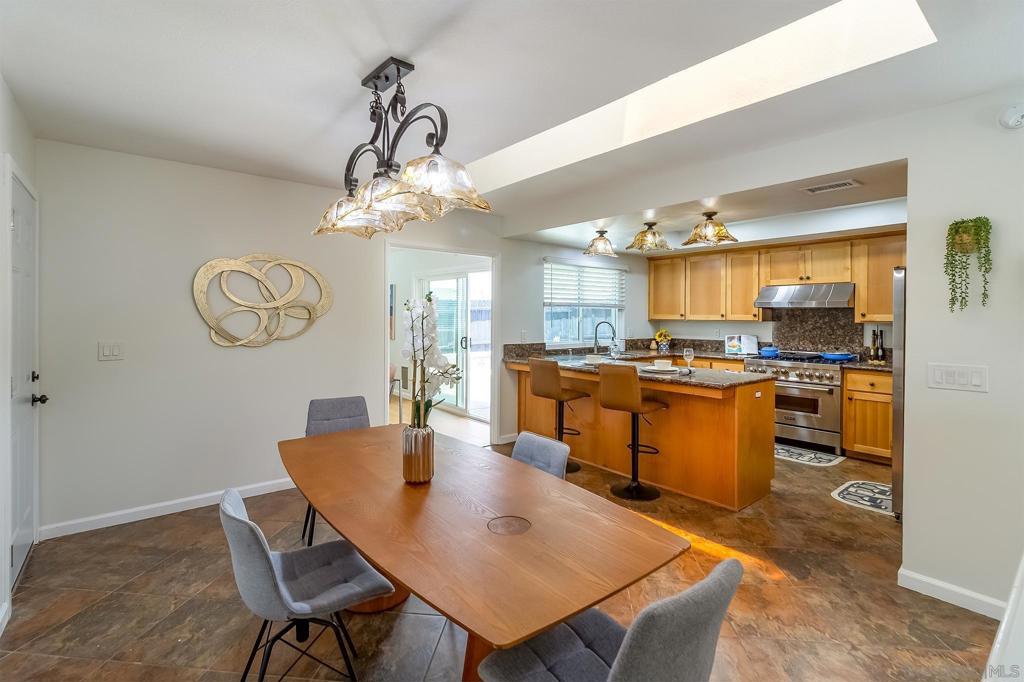 7257 Latrobe