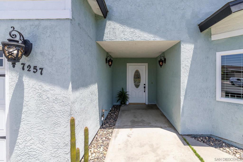 7257 Latrobe