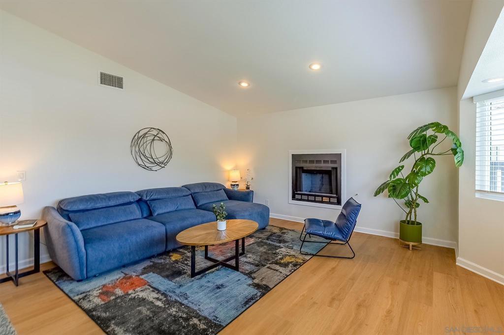 7257 Latrobe