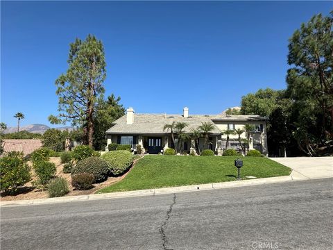 Photo of 28864 Terrace Drive, Highland, CA 92346 (MLS # IV25249041)